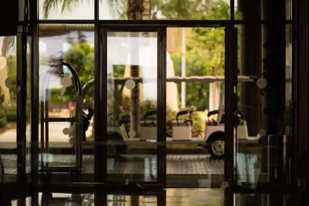 Concorde Luxury Resort & Casino & Convention & Spa - 8