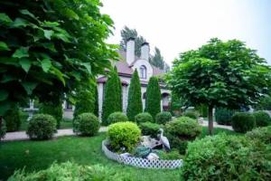 Salt Lake Villa, Батайск