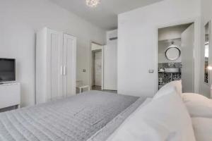 Interzastrada b&b, Чивитавеккья