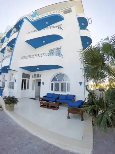 Tobia Beach - 0