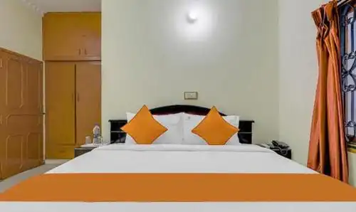 Oyo Flagship 82794 Skyry Home Stay - 1