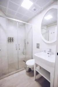 Princess Kinli Suites - 56