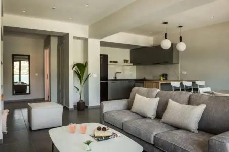 The Twelve Suites Collection - 95