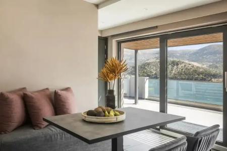 The Twelve Suites Collection - 64