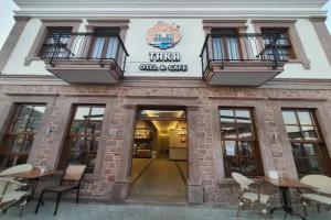 Мини-отель «Cunda Taka Otel», Айвалык