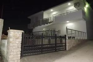 Гостевой дом «Nasradini Guesthouse», Ульцинь