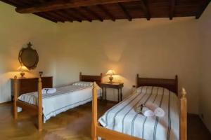 Villa with private swimming pool and spacious garden in the Valdichiana, close to Cortona, Кортона