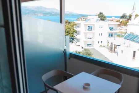 Ionian - 50