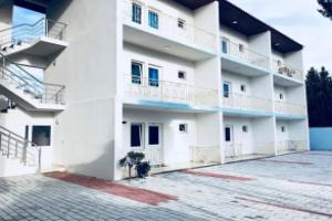 Hotel «Lakaj 2», Велипойе