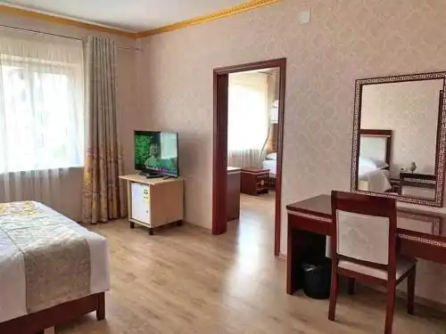 British Pogradec - 11