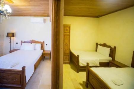 Palmyra Boutique - 50