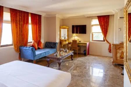 ÂlÂ Han Boutique - 23