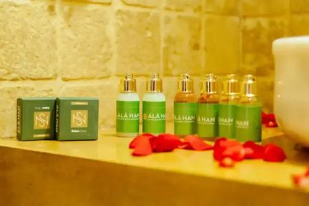 ÂlÂ Han Boutique - 30