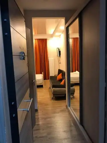 Улица Багратиони, 129 - 5