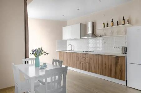 Green Line Apartment - 13