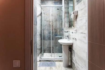 Green Line Apartment - 33