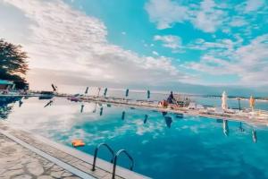 Апартаменты «Renissa's Beach Suite», Влера