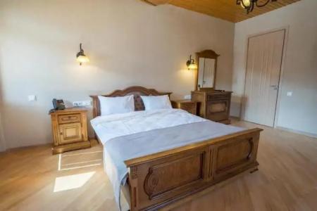 Imperial House - 120