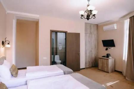 Imperial House - 172