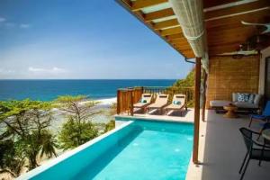 Paradise Chalets Yoga & Wellness, Такамака