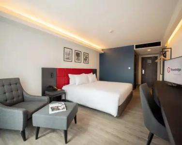 Travelodge Phuket Town - Sha Extra Plus - 2