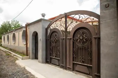 Tsaghkadzor Inn - 14
