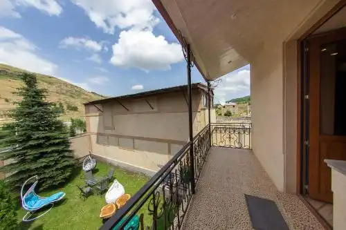 Tsaghkadzor Inn - 54
