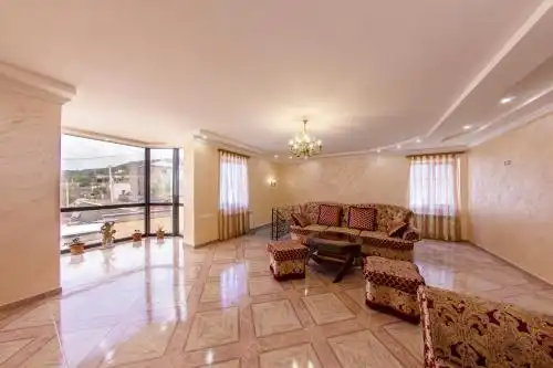 Tsaghkadzor Inn - 39