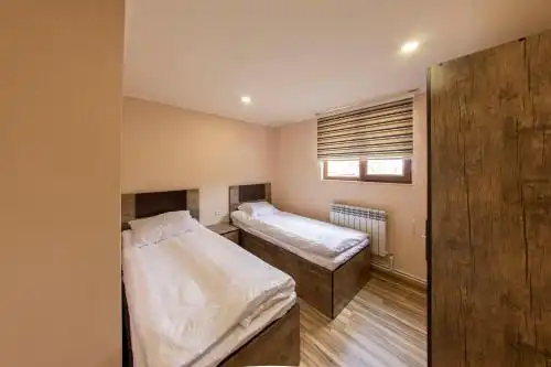 Tsaghkadzor Inn - 5