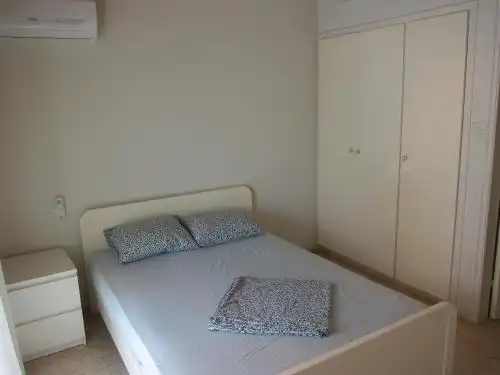 Spiros Seaside Holiday Home - 11