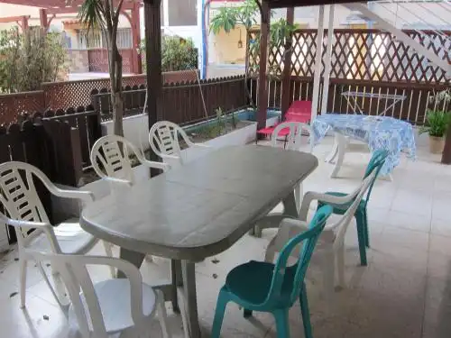 Spiros Seaside Holiday Home - 7