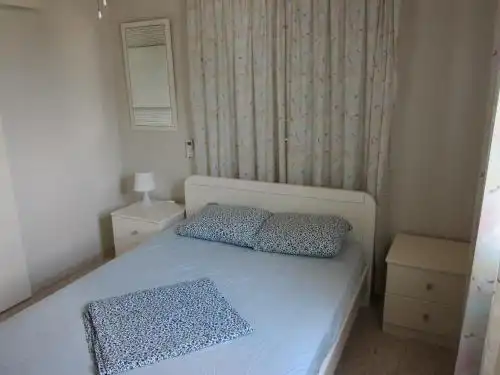 Spiros Seaside Holiday Home - 5
