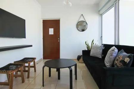 Phaedrus Living: Seaside Luxury Flat Lighthouse 69 - 17
