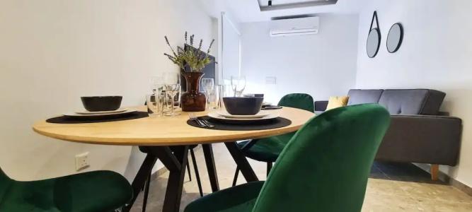 Phaedrus Living: Seaside Luxury Flat Lighthouse 62 - 66