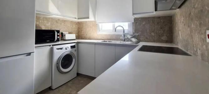 Phaedrus Living: Seaside Luxury Flat Lighthouse 62 - 21