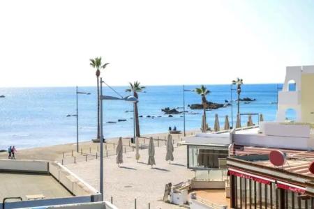 Phaedrus Living: Seaside Luxury Flat Lighthouse 62 - 25