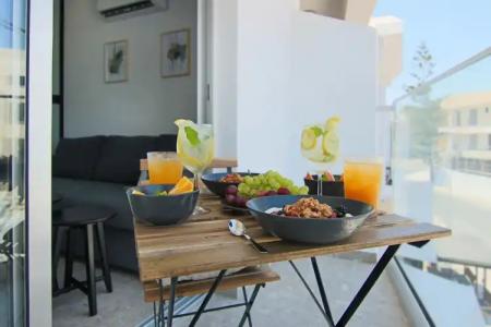 Phaedrus Living Seaside Luxury Flat Athina 113 - 9