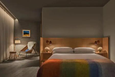 The Reykjavik Edition - 6