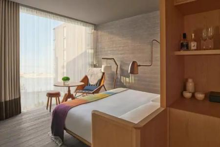 The Reykjavik Edition - 32