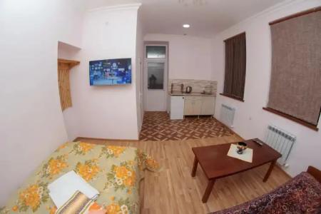 Vanand Guest House - 32