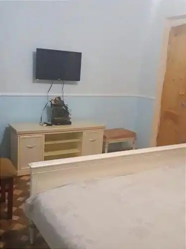 У Скалы - 3