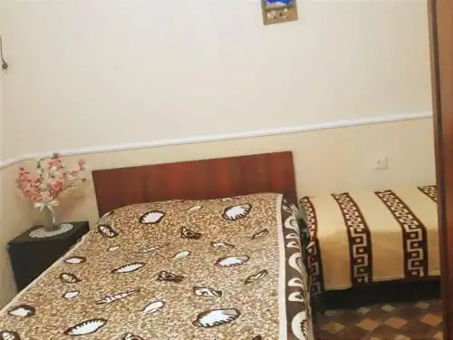 У Скалы - 6