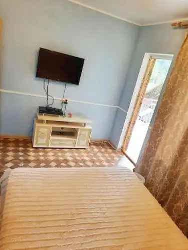 У Скалы - 2