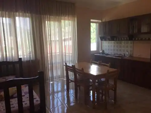 Nikola House - 25