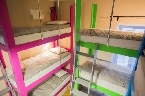 SubWay Hostel - 34
