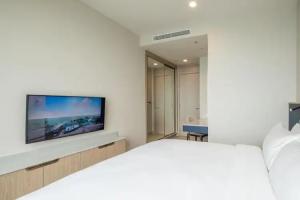 S Sriracha Hotel & Residence, Сри Рача