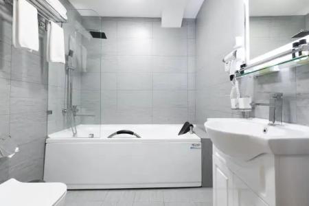 Roadside by Khorrot - 80