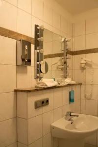 am Schlosstheater - 30