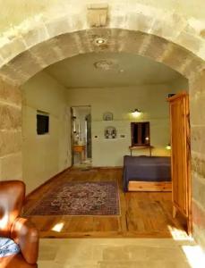 Seki Cave Suites - 107