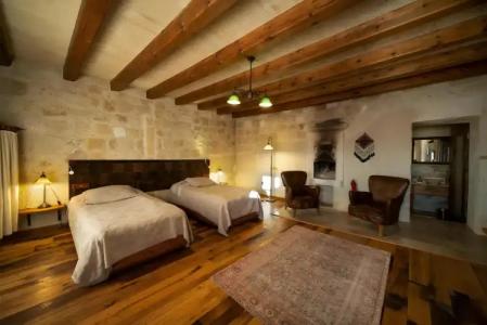 Seki Cave Suites - 7